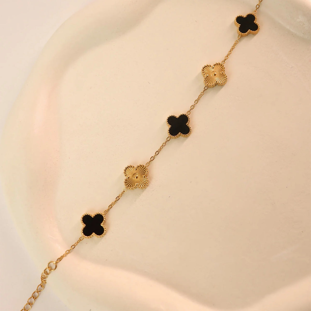 Clover 2-in-1 Bracelet – Stainless Steel ✨