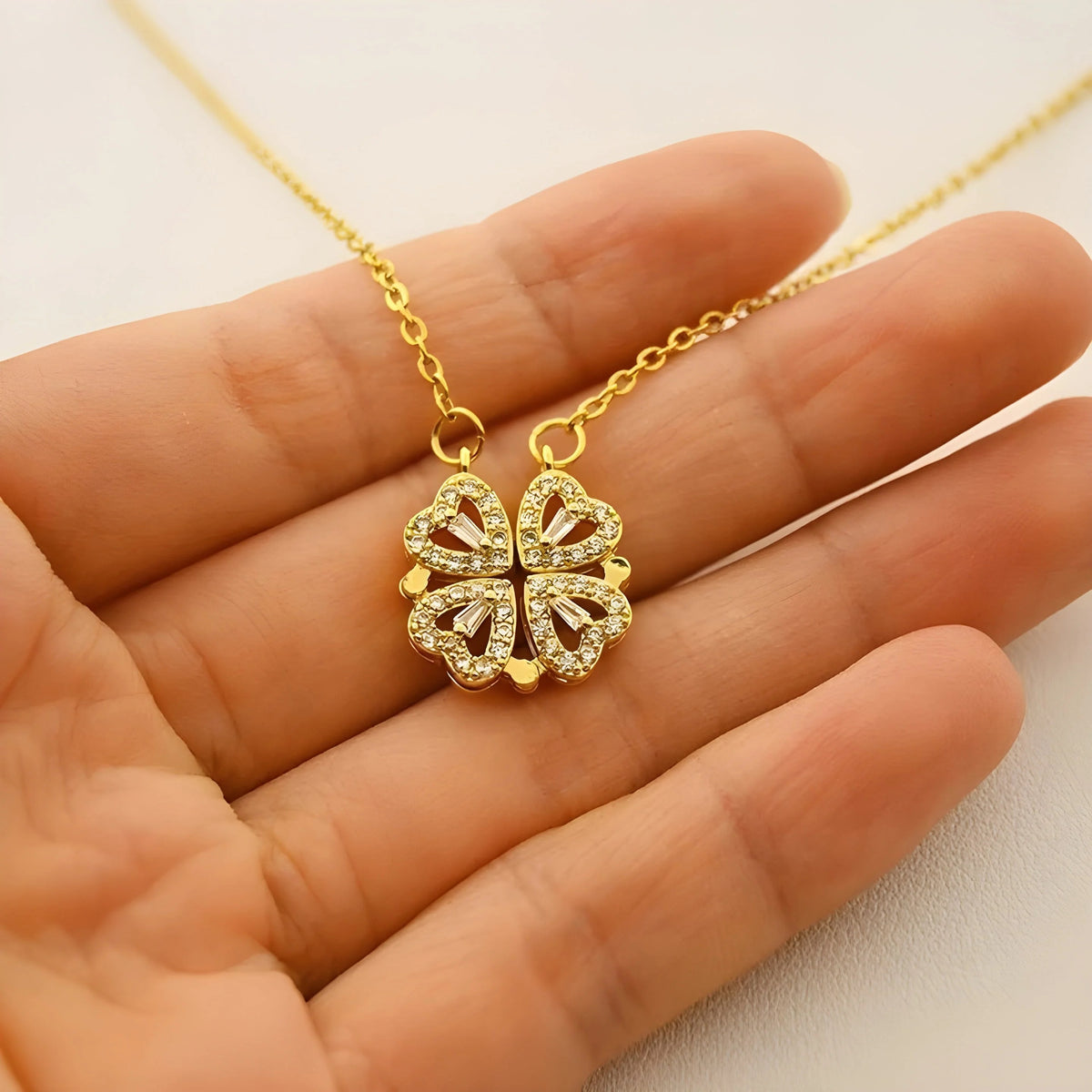 Korean Magnetic 4 Leaf Clover Necklace