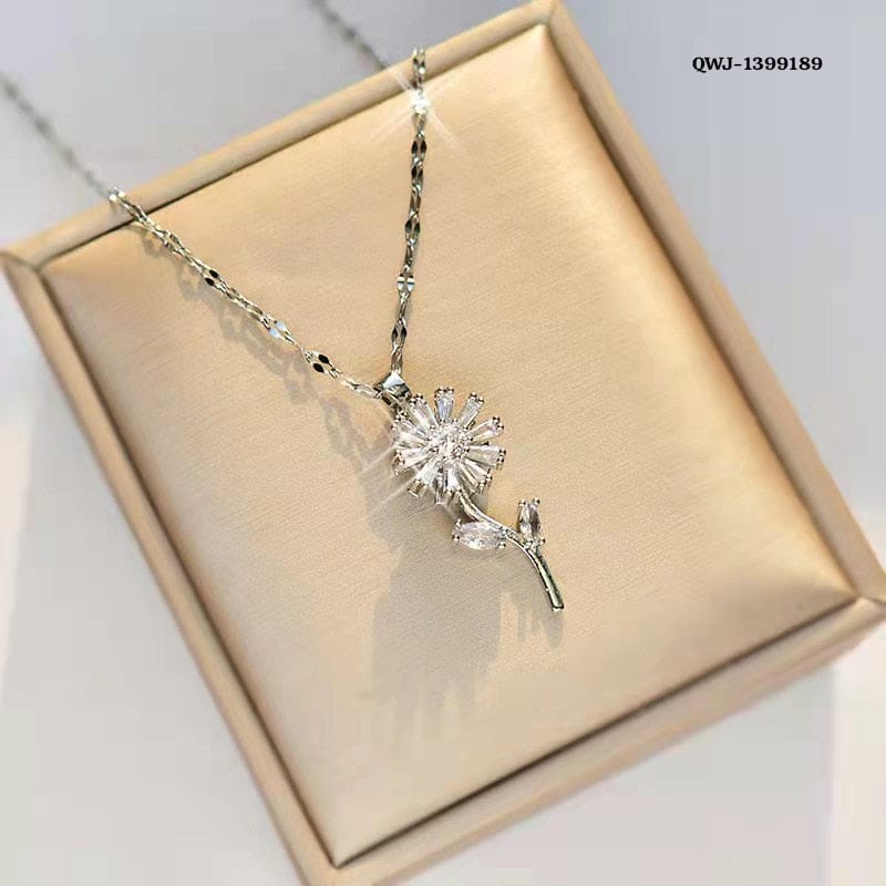 Golden Flower Pendant Necklace